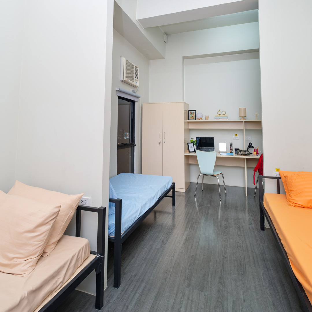 Shared room · 3 beds